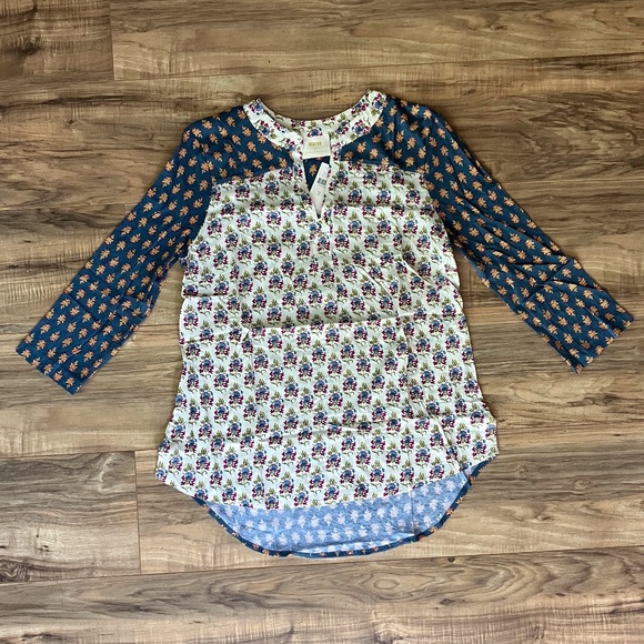 Anthropologie Tops - NWT - Anthro Maeve 3/4 Sleeve Floral Top S